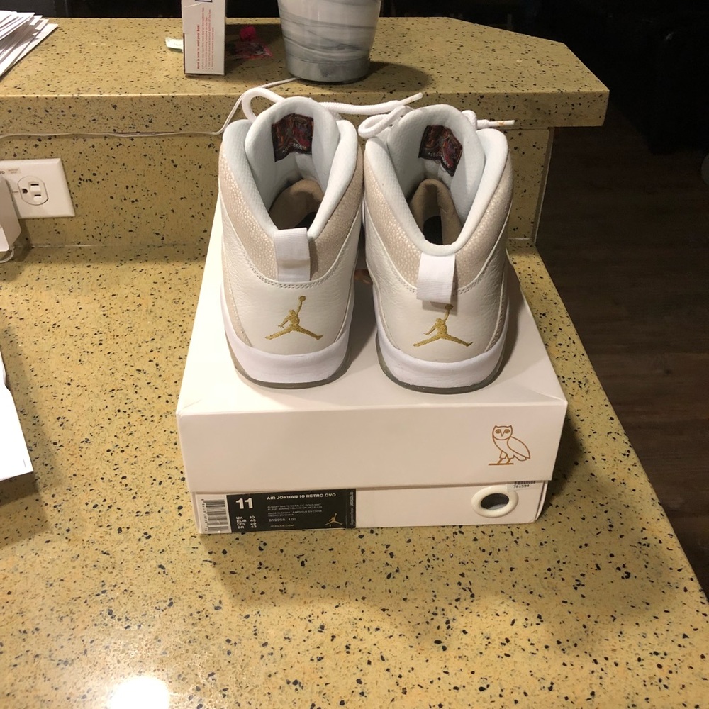 Jordan White OVO 10 VNDS Sz 11 $400 obo - Picture 5 of 5